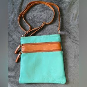 NWOT ~ Vera Pelle leather crossbody Purse